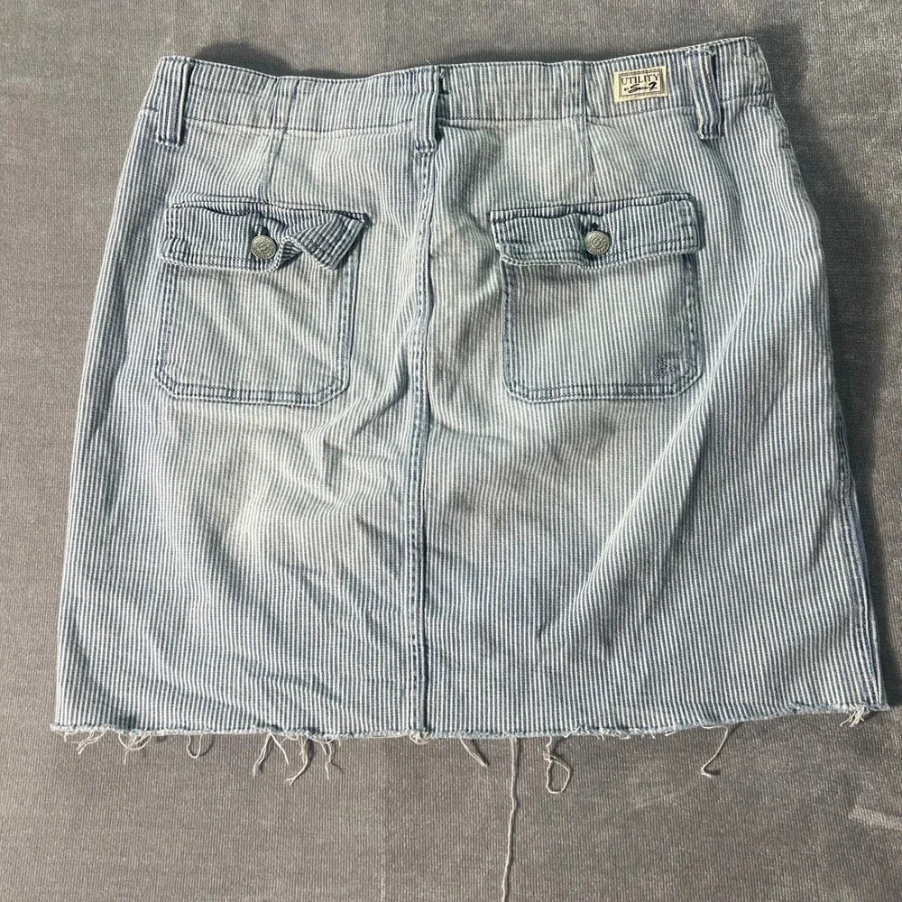 Seven7 Womens Utility Mini Skirt Size 14 Blue White Hickory Stripe Raw Hem Denim